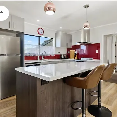Aroha Nui Rotorua Villa
